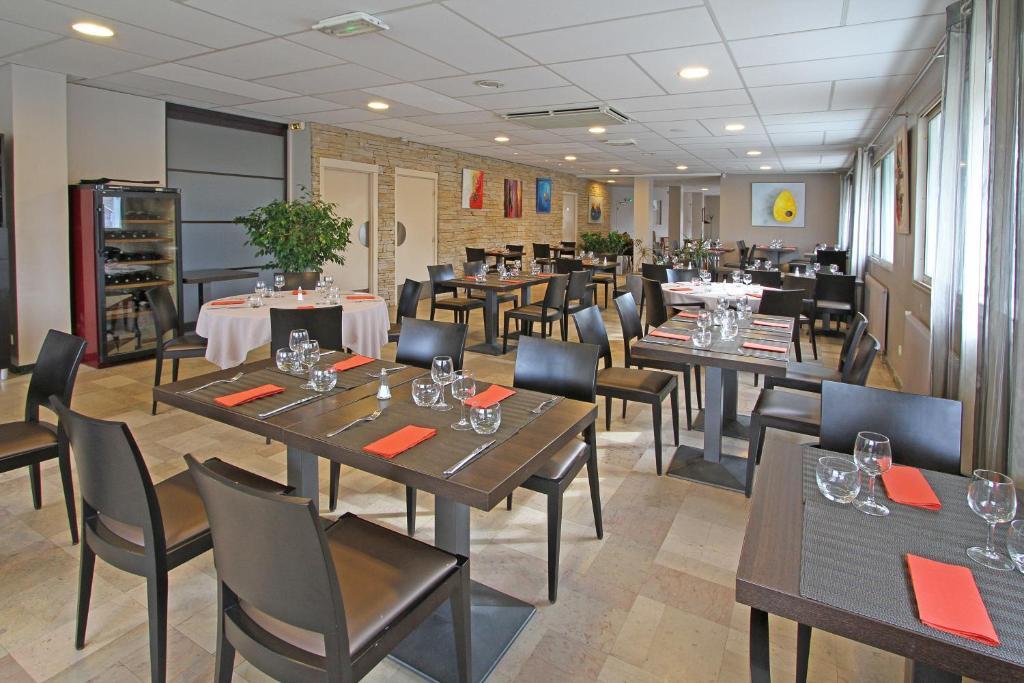 Hotel-Restaurant La Caborne リモネスト エクステリア 写真